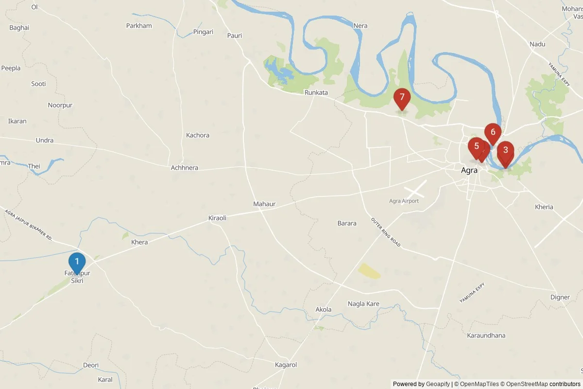 Agra sights map — 7 POIs grouped into 2 cluster(s)
