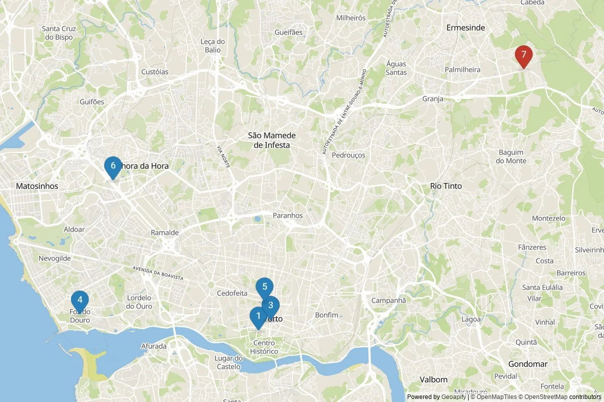 Porto sights map — 7 POIs grouped into 2 cluster(s)